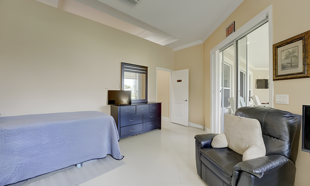 assisted living in quiet neighborhoods Port St. Lucie FL